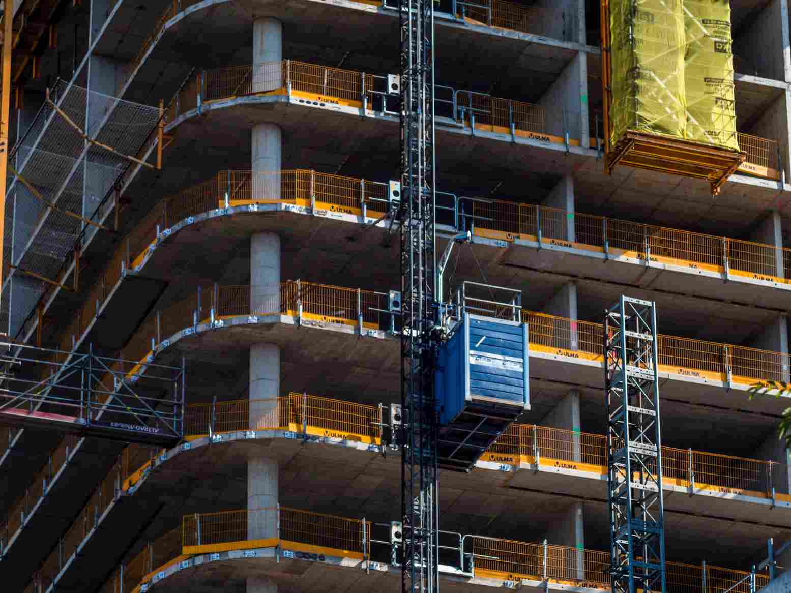 Construction Hoist